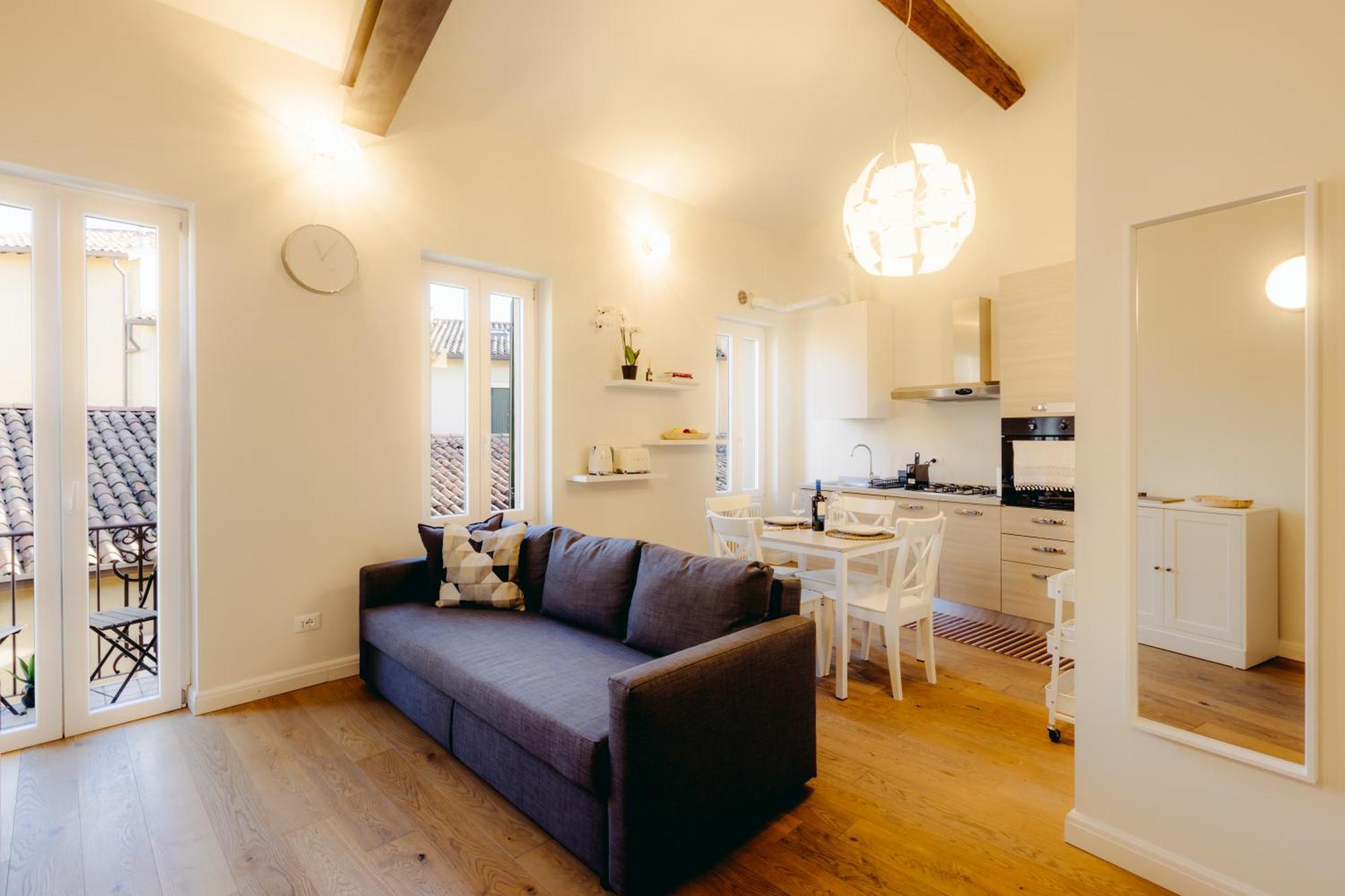 Eap Suites, Βερόνα Εξωτερικό φωτογραφία