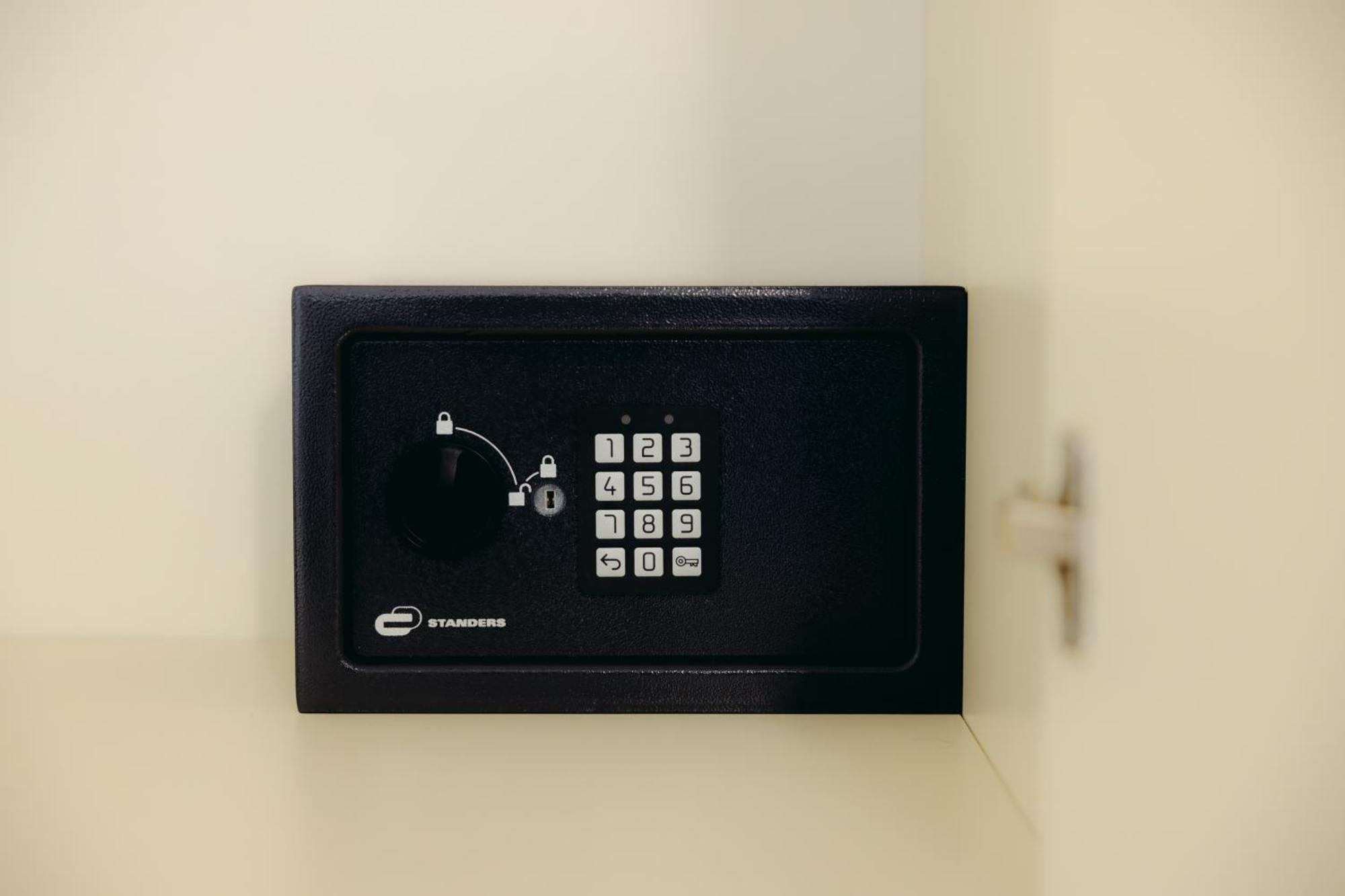 Eap Suites, Βερόνα Εξωτερικό φωτογραφία